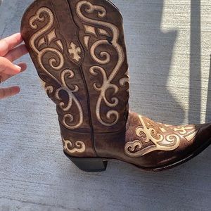 Tony Lame size 8 women